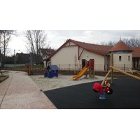 Budapest-III-ker-jatszoter-4.jpg